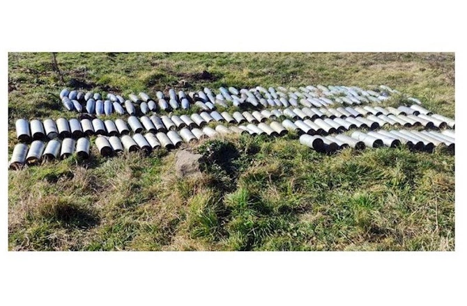 Xocalıda artilleriya mərmiləri aşkarlandı — FOTO Xocalıda artilleriya mərmiləri aşkarlandı — FOTO