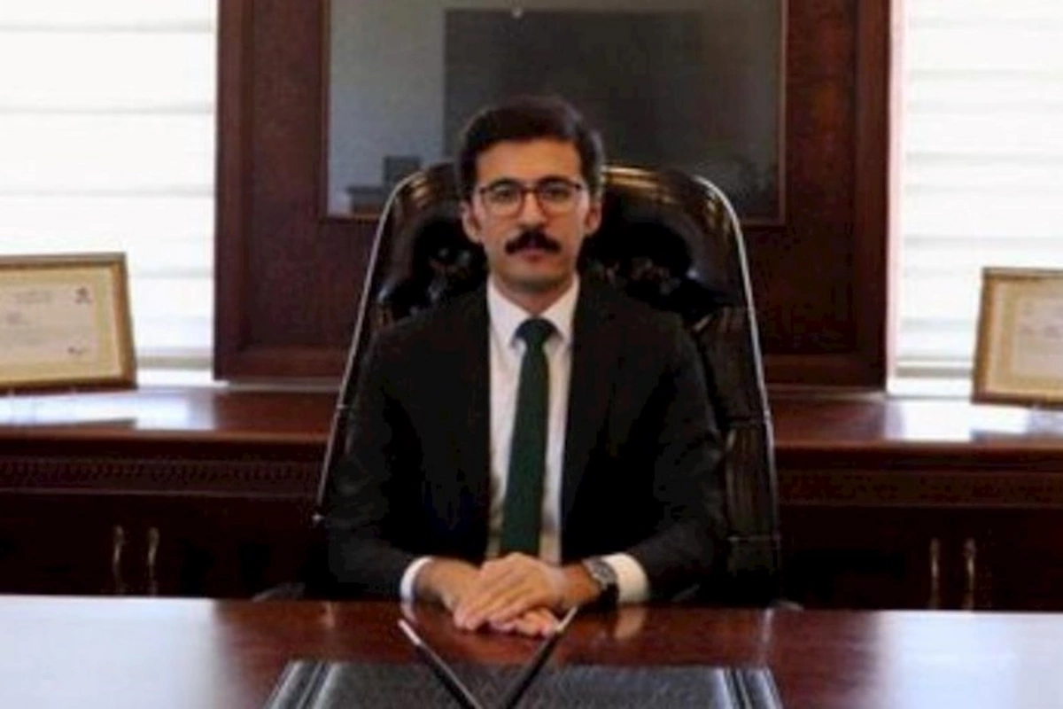 Qubernator evində ölü tapıldı