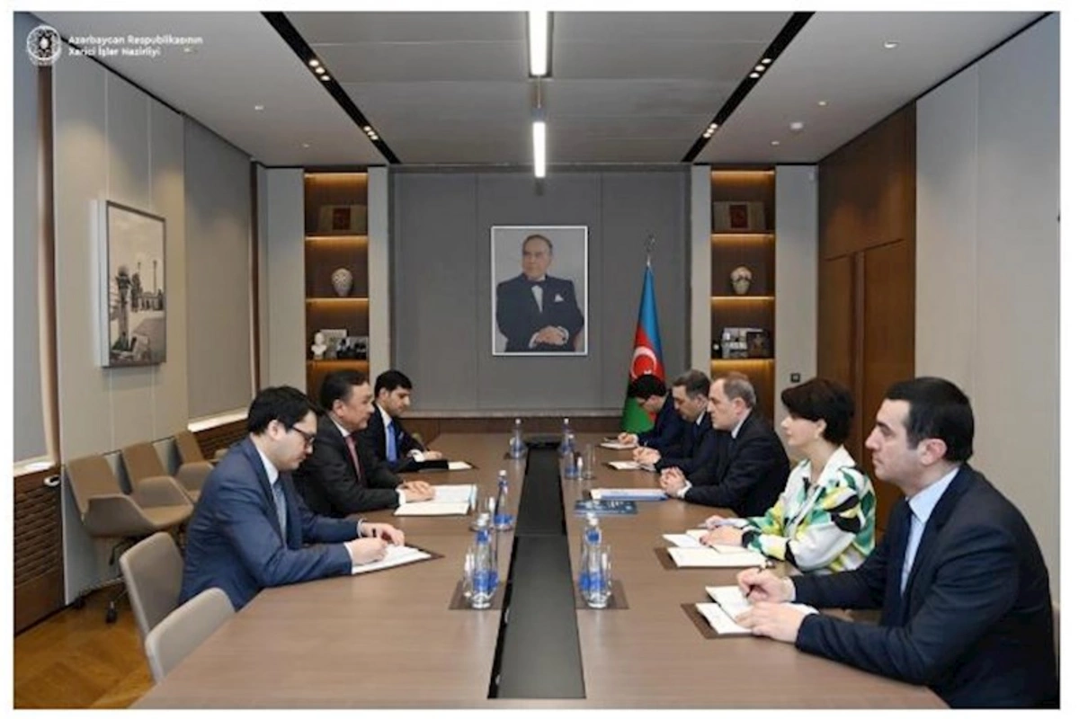 Ceyhun Bayramov MDB Baş katibini qəbul etdi
