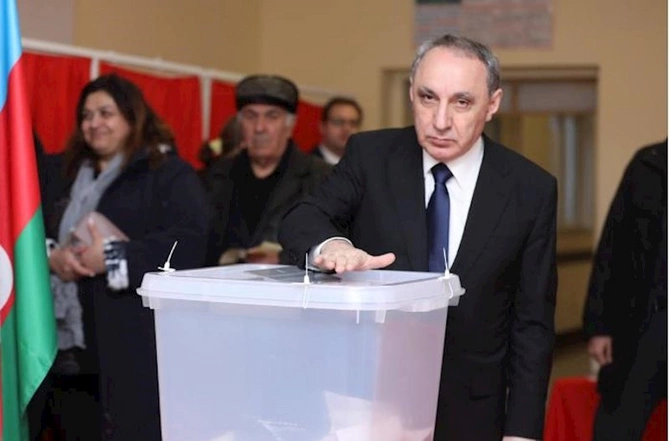 Kamran Əliyev də səs verdi — VİDEO/FOTO