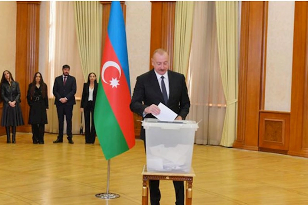 Xankəndidə hamı İlham Əliyevə səs verib