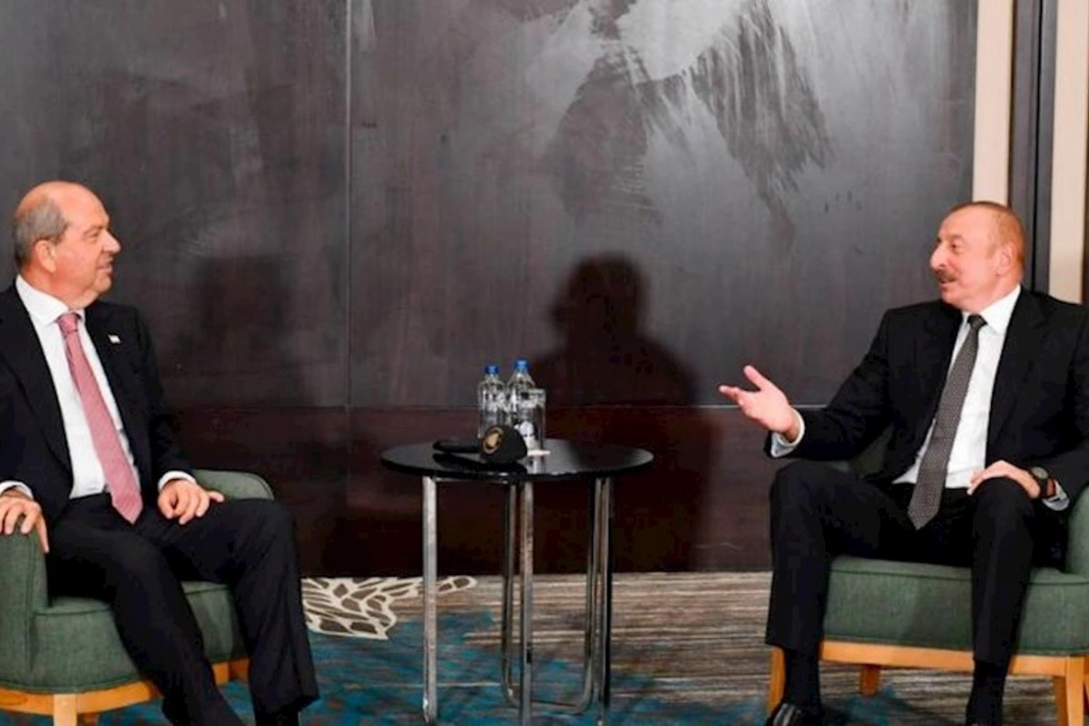 Ersin Tatar Prezident İlham Əliyevə zəng edib