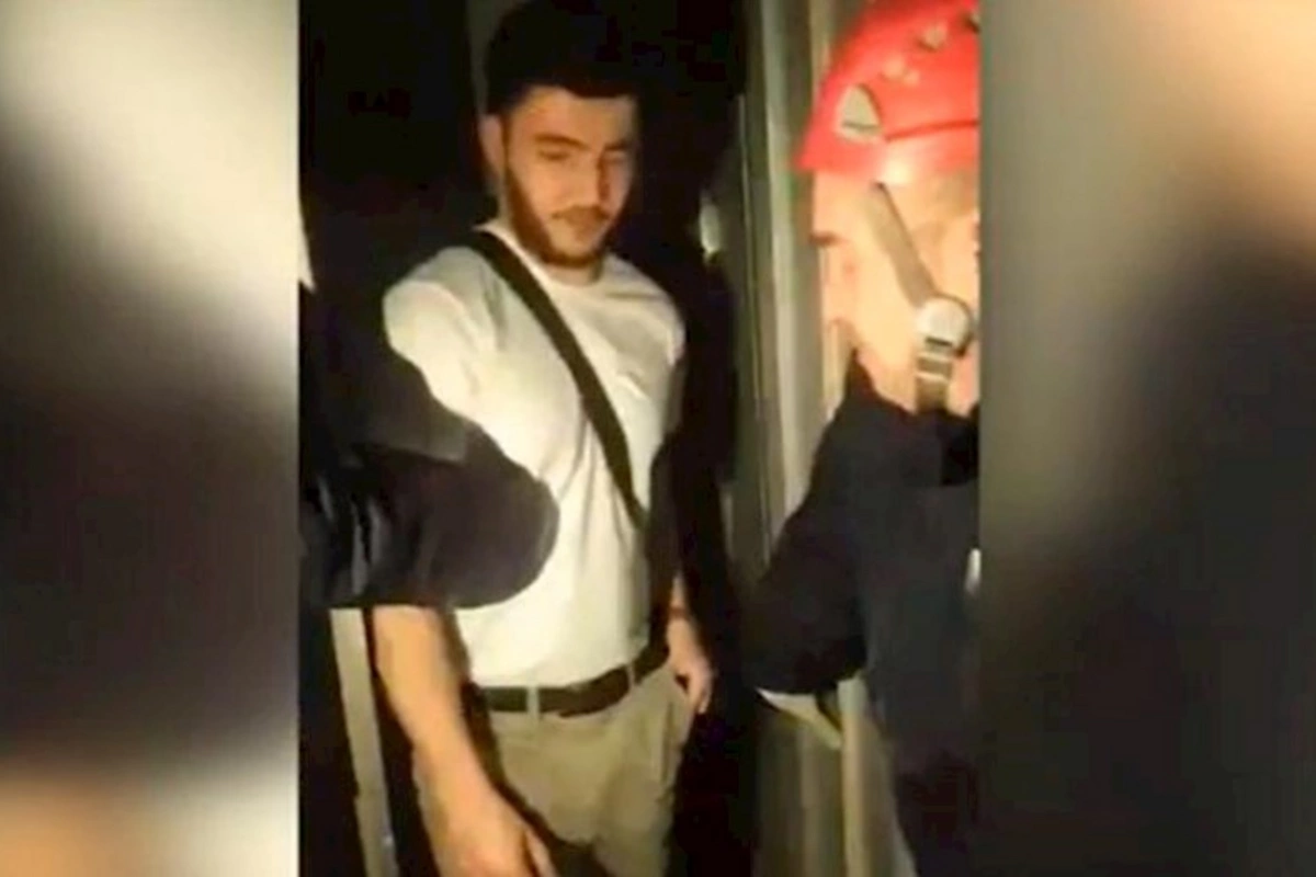 Liftdə köməksiz qalanlar belə xilas edildi — VİDEO