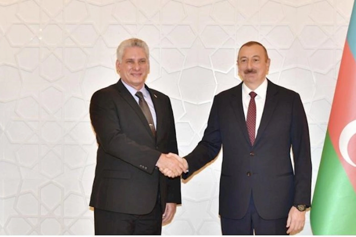 Kuba lideri Prezident İlham Əliyevi təbrik edib