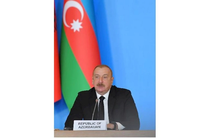 Bakıda nazirlərin iclası keçirilir — Prezident çıxış edib (YENİLƏNİB) Bakıda nazirlərin iclası keçirilir — Prezident çıxış edib (YENİLƏNİB)