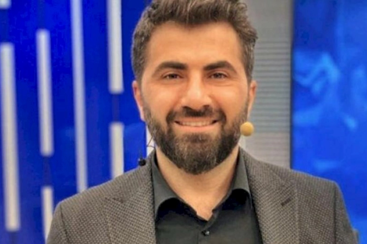 Zaur özünə şirniyyat yeri açır