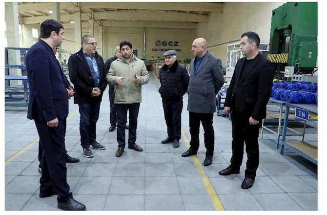 Azəriqaz İB yanında İctimai Şura sədri və üzvləri Gəncə Cihazqayırma Zavodunda — FOTOLAR