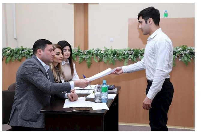 “Azəriqaz” İB üzrə işə qəbul prosesi — FOTOLAR “Azəriqaz” İB üzrə işə qəbul prosesi — FOTOLAR