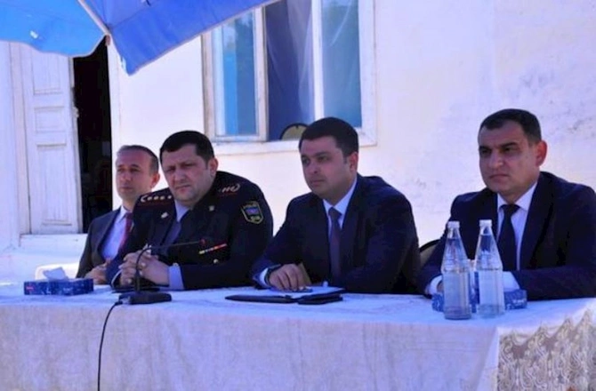 Polis rəisi işdən çıxarıldı — FOTO