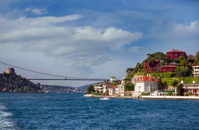 İstanbulda baharın rənglərindən zövq alın İstanbulda baharın rənglərindən zövq alın