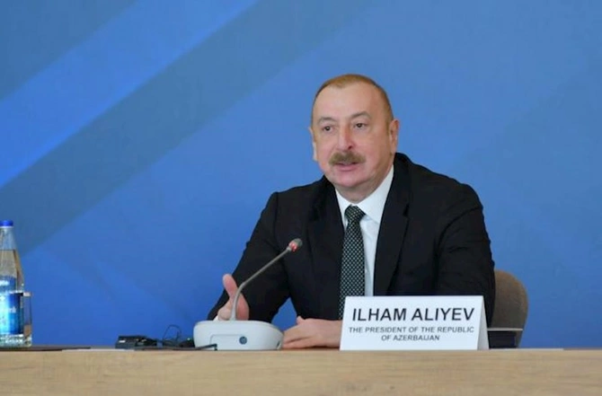 Prezident XI Qlobal Bakı Forumunda iştirak etdi — FOTOLAR (YENİLƏNİB)