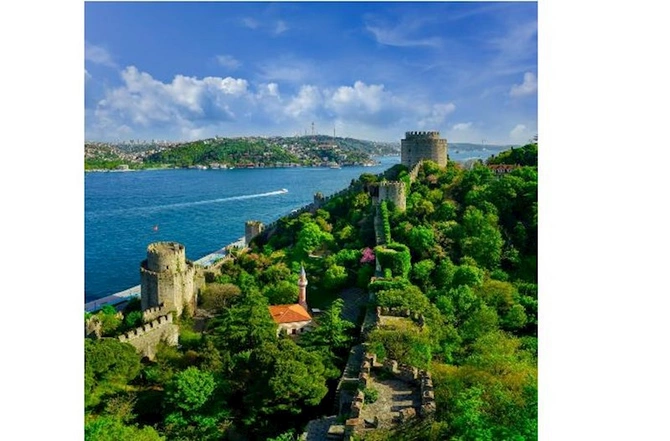 İstanbulda baharın rənglərindən zövq alın İstanbulda baharın rənglərindən zövq alın