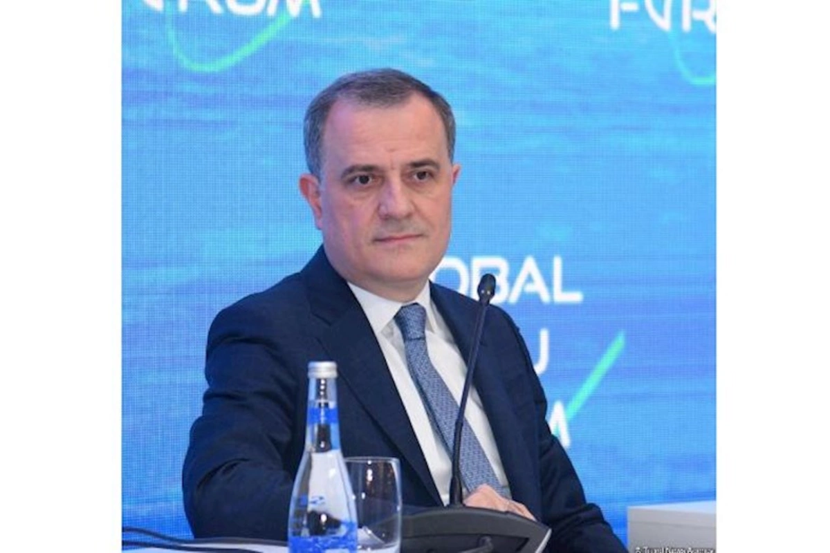 İlk növbədə qonşularla münasibətlərə diqqət yetirilməlidir — Ceyhun Bayramov