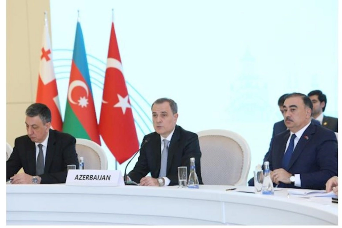 Azərbaycan-Gürсüstan-Türkiyə arasında Bakı Bəyannaməsi imzalanıb — Nazir