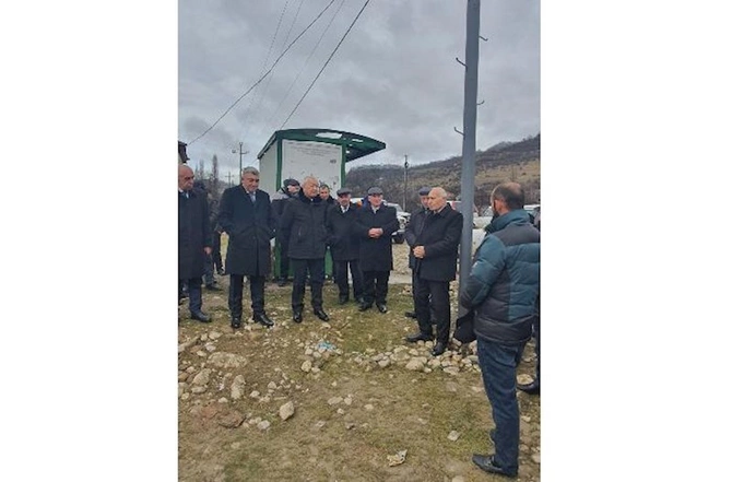 Millət vəkili və icra başçısı kənd sakinləri ilə görüşdü — FOTOLAR