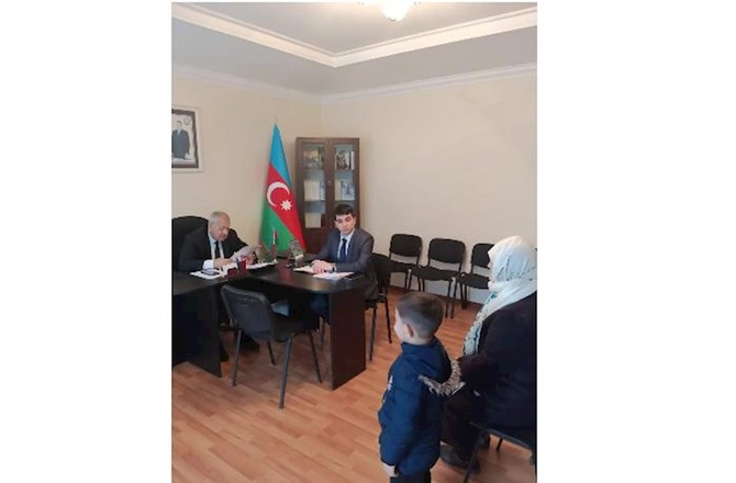 Millət vəkili və icra başçısı kənd sakinləri ilə görüşdü — FOTOLAR
