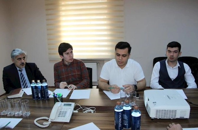 Əqli Mülkiyyət Agentliyində gənc ixtiraçılarla görüş keçirildi — FOTOLAR