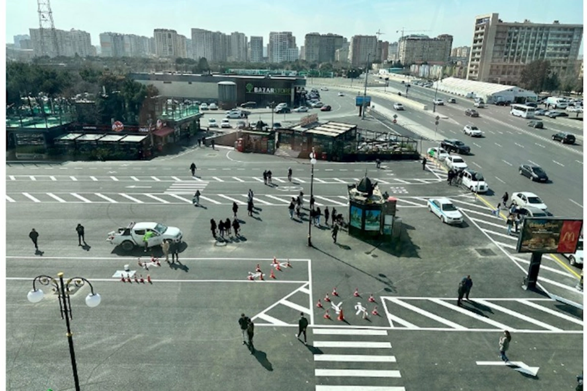 “Gənclik” metrostansiyasının yanında yeni nəqliyyat mübadilə mərkəzi yaradıldı