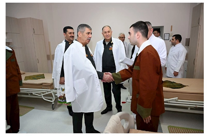 Zakir Həsənov hərbi hospitalda — VİDEO/FOTO Zakir Həsənov hərbi hospitalda — VİDEO/FOTO
