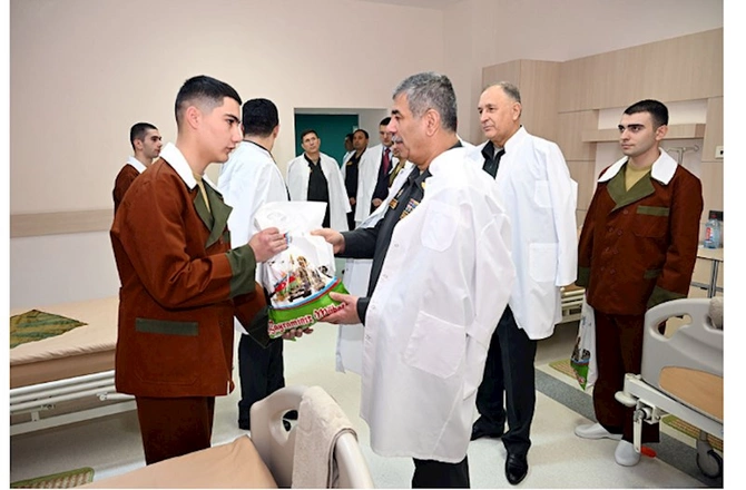 Zakir Həsənov hərbi hospitalda — VİDEO/FOTO Zakir Həsənov hərbi hospitalda — VİDEO/FOTO
