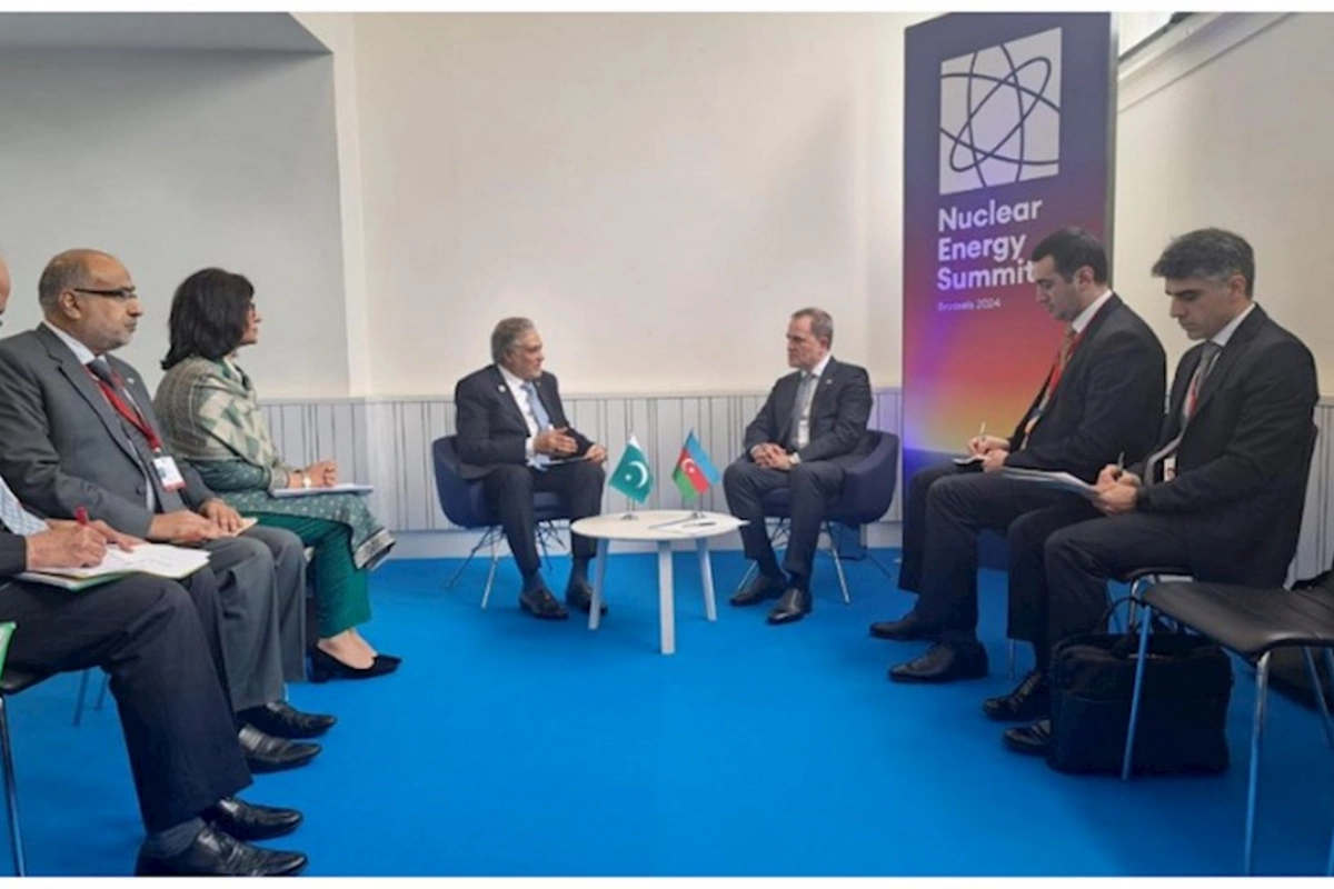Azərbaycan və Pakistan XİN başçıları regional vəziyyəti müzakirə ediblər