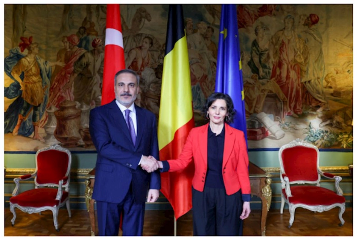 Hakan Fidan belçikalı həmkarı ilə danışıqlar apardı