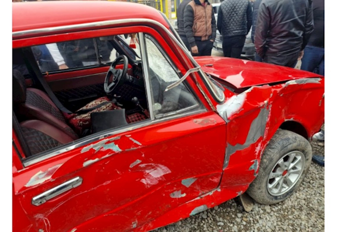 Bərdədə ağır qəza: Yaralılar var
