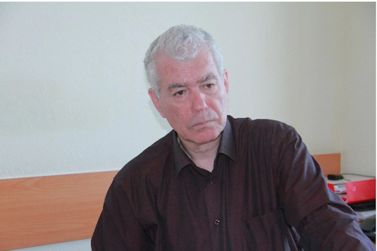 “İdman şapkasını “namus” adlandıranlar əvvəlcə özlərinə baxsınlar” — Folklorşünas OD PÜSKÜRDÜ