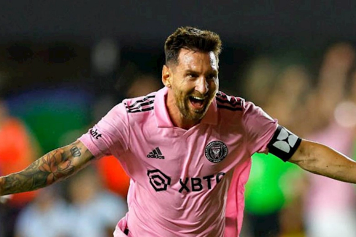 Messi zədələndi