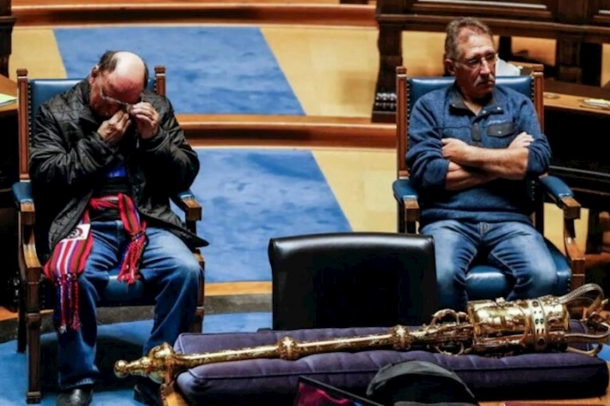 Kanadada doğum evində iki uşaq səhvən başqa ailələrə verilib — 69 ildən sonra üzə çıxdı (FOTO)