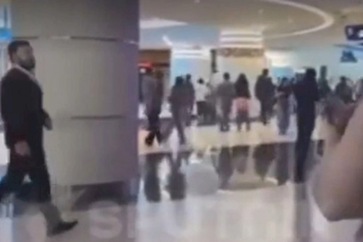 “Dəniz Mall”da yanğın siqnalı həyəcan yaratdı — VİDEO