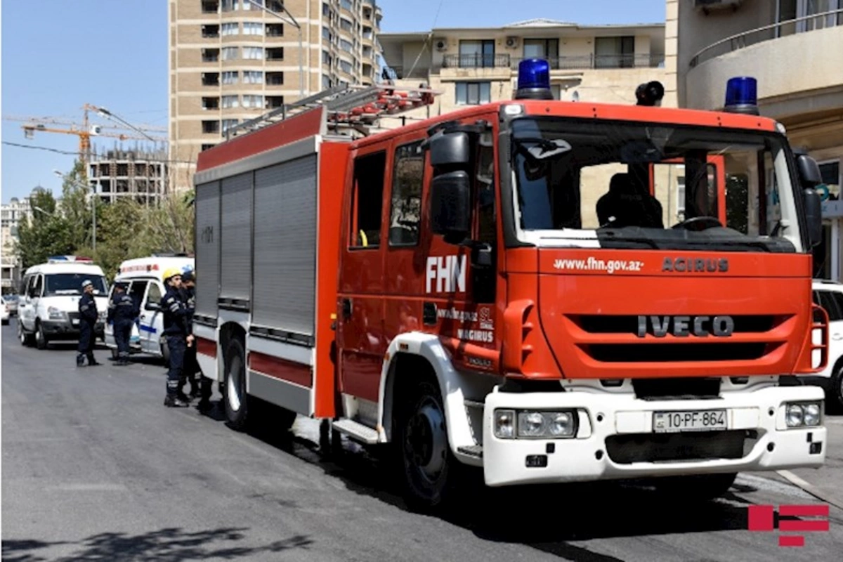 Yanğının baş verdiyi oteldən 25 nəfər təxliyə edilib —YENİLƏNİB-1
