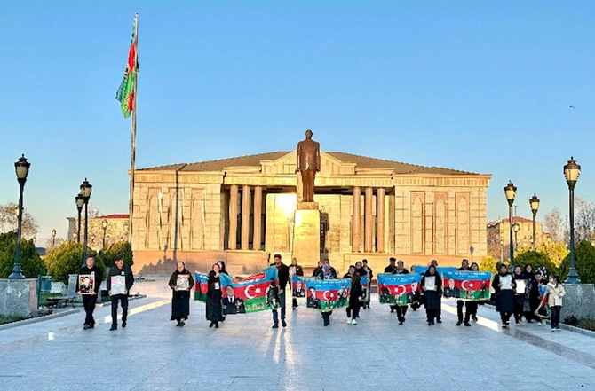 27 şəhid ailəsi üzvü Naxçıvandan Şuşaya yola düşdü — FOTO