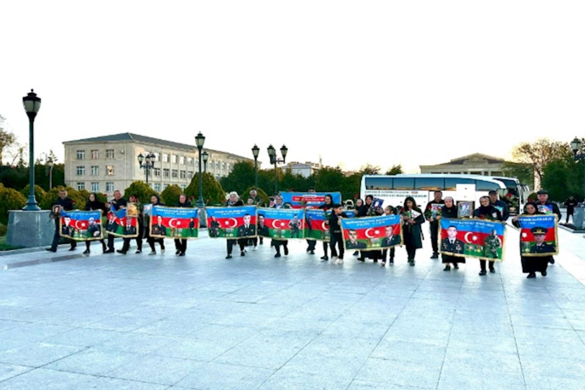 27 şəhid ailəsi üzvü Naxçıvandan Şuşaya yola düşdü — FOTO