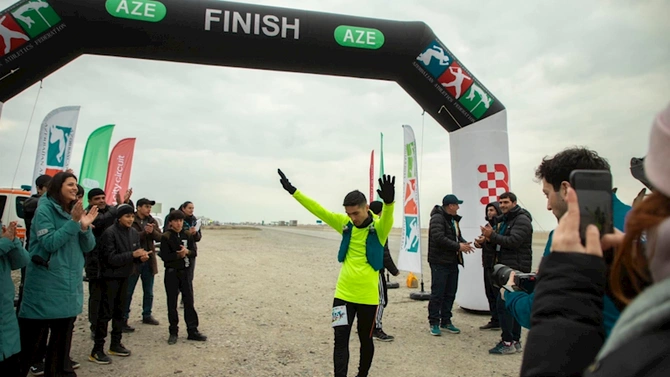 Xankəndi–Bakı ultra marafonu: Ucardan start götürən üçüncü mərhələ Hacıqabulda başa çatıb (FOTO)