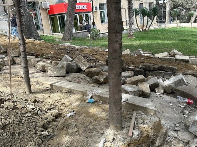 Yasamalda yaşıllıq belə məhv olunur — FOTO/VİDEO Yasamalda yaşıllıq belə məhv olunur — FOTO/VİDEO
