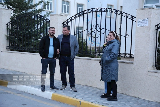 Laçında daha 25 ailəyə evlərinin açarları təqdim olunub — YENİLƏNİB Laçında daha 25 ailəyə evlərinin açarları təqdim olunub — YENİLƏNİB