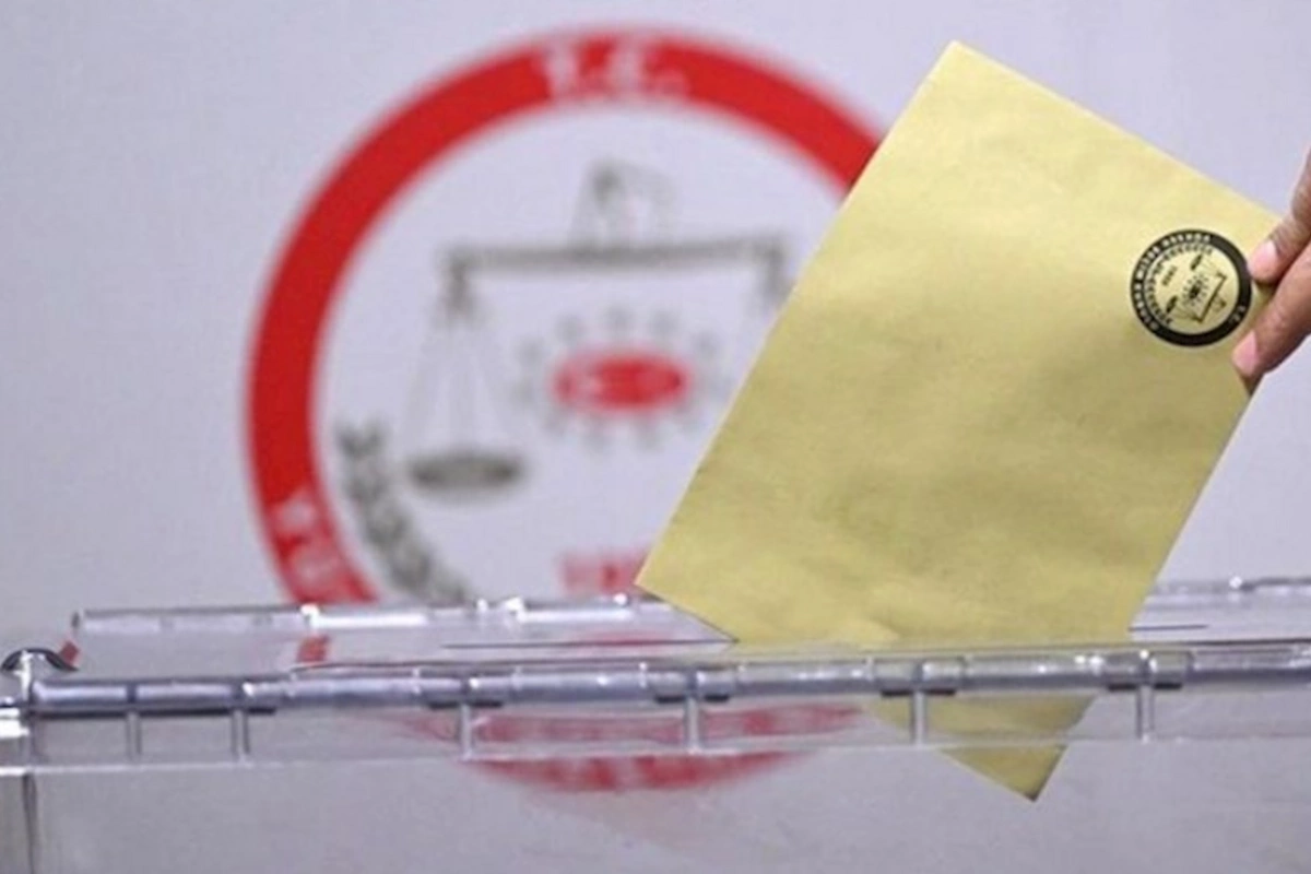 Sabah Türkiyədə bələdiyyə seçkiləri keçiriləcək