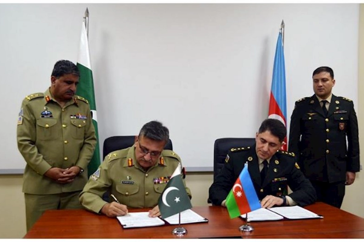 Azərbaycan və Pakistan hərbçiləri birgə təlimlərin keçirilməsi barədə müzakirələr aparıb