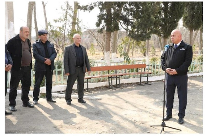 Səmədabad sakinləri suallarına Açıq mikrofonda cavab tapdılar — FOTO Səmədabad sakinləri suallarına Açıq mikrofonda cavab tapdılar — FOTO