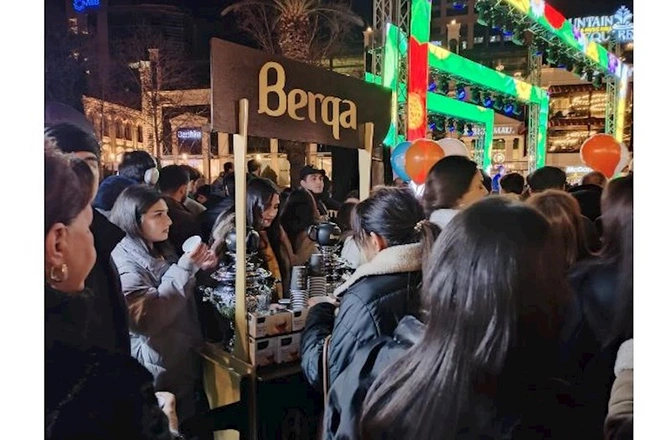 “Berqa” “Torpaq əlimdə, bahar ürəyimdə” yarmarkasında — FOTOLAR