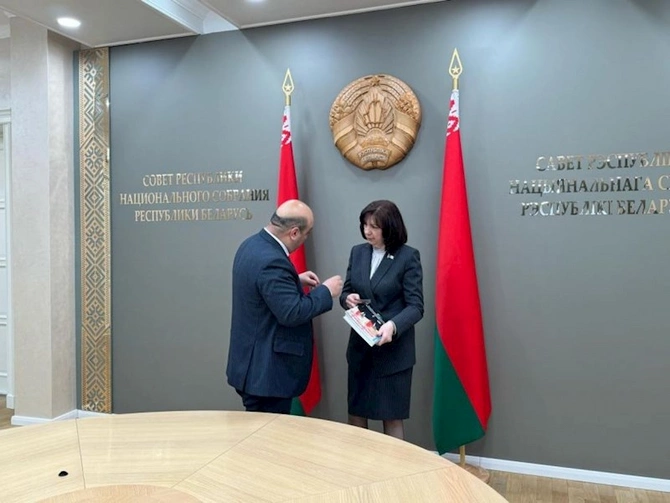 Natalya Koçanova “Azərbaycanın dostu” qızıl ordeni ilə təltif edilib — FOTOLAR Natalya Koçanova “Azərbaycanın dostu” qızıl ordeni ilə təltif edilib — FOTOLAR