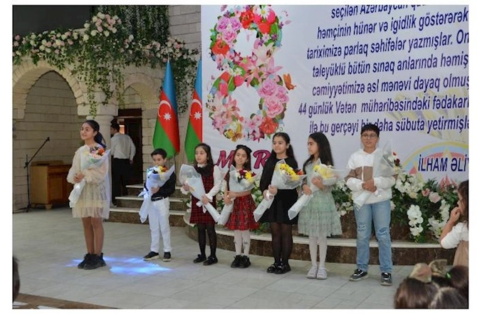 Abşeronda şəhid ailələrinin xanım üzvləri üçün bayram tədbiri keçirildi — FOTOLAR Abşeronda şəhid ailələrinin xanım üzvləri üçün bayram tədbiri keçirildi — FOTOLAR