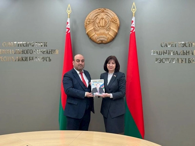 Natalya Koçanova “Azərbaycanın dostu” qızıl ordeni ilə təltif edilib — FOTOLAR Natalya Koçanova “Azərbaycanın dostu” qızıl ordeni ilə təltif edilib — FOTOLAR