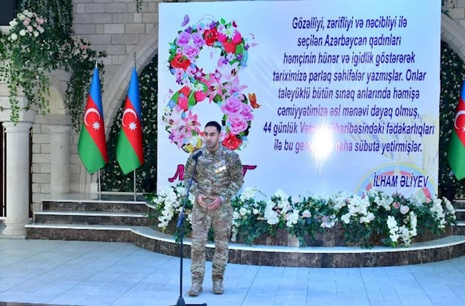 Abşeronda şəhid ailələrinin xanım üzvləri üçün bayram tədbiri keçirildi — FOTOLAR Abşeronda şəhid ailələrinin xanım üzvləri üçün bayram tədbiri keçirildi — FOTOLAR