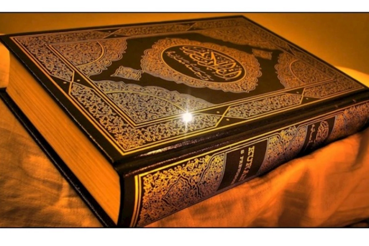 Qurani-Kərimi başa qoymaq adətinin kökündə nə dayanır? — AÇIQLAMA