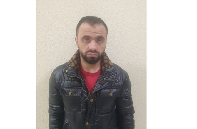 Abşeronda avtoxuliqan tutuldu — FOTO Abşeronda avtoxuliqan tutuldu — FOTO