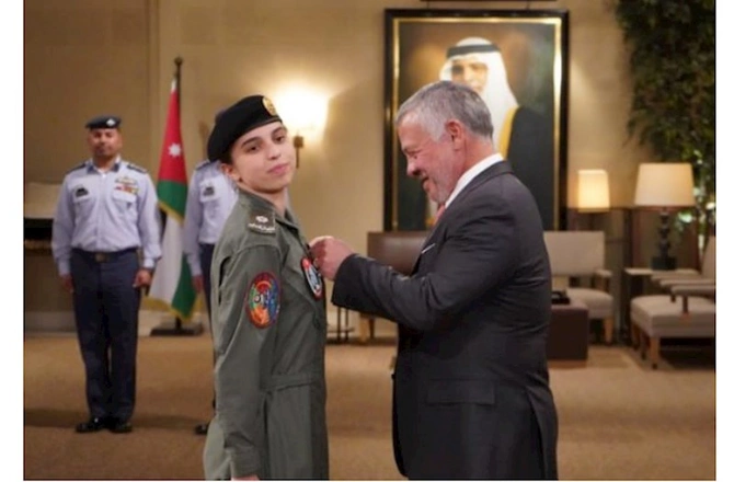 İordaniya şahzadəsi bir gecədə İranın 6 PUA-sını vurub — FOTO