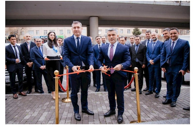 Bank Respublika yenilənmiş “Memar Əcəmi” filialını yeni ünvanda açdı — FOTO