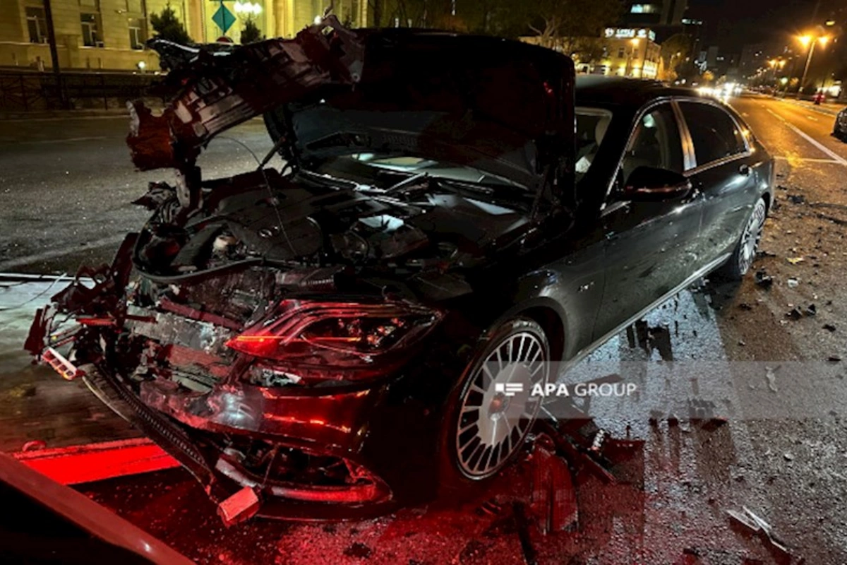 Bakıda yarım milyon manatlıq avtomobil qəza törədib